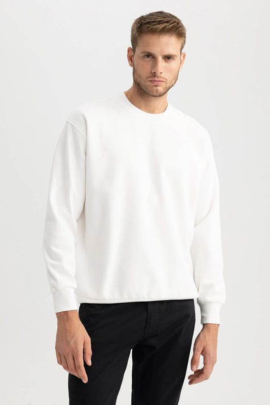 Defacto Men's White Oversize Fit Sweatshirt