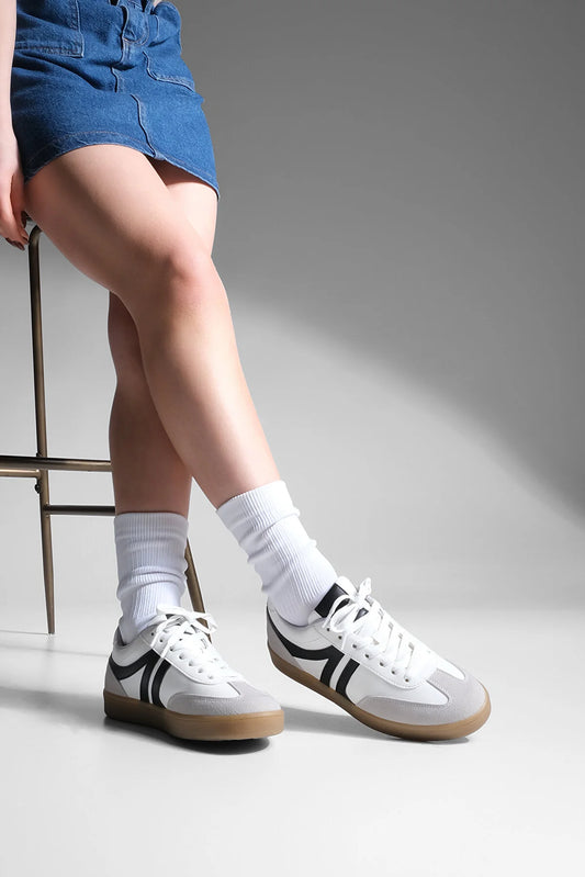 Margin Women's  Lace-Up Flat Sole White Sneakers