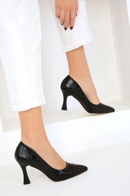 Soho Women's Black Classic Heels