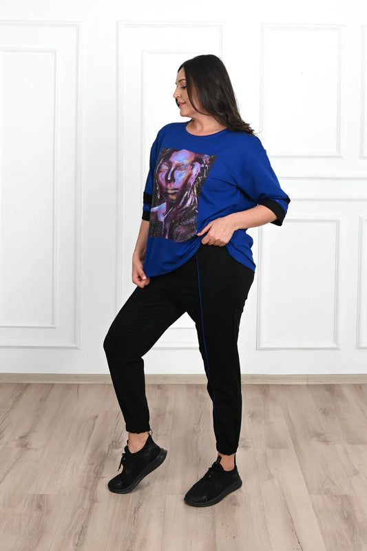 Koza Boutique Women's Plus Size Crew Neck Visual Printed Short Sleeve Tracksuit Sets