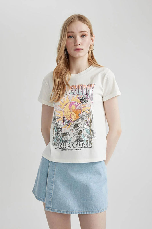 Defacto Women's White Cool Fitted Printed Short Sleeve T-Shirt