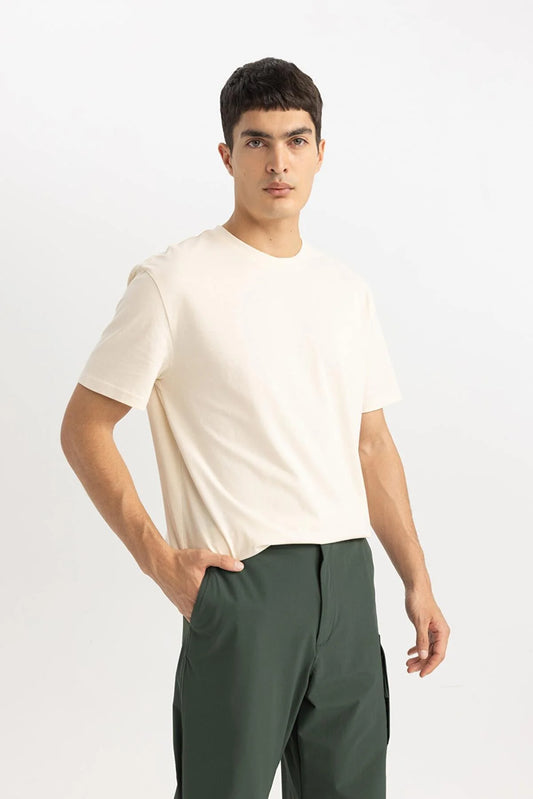 Defacto Men's Ecru New Regular Fit 100% Cotton T-Shirt