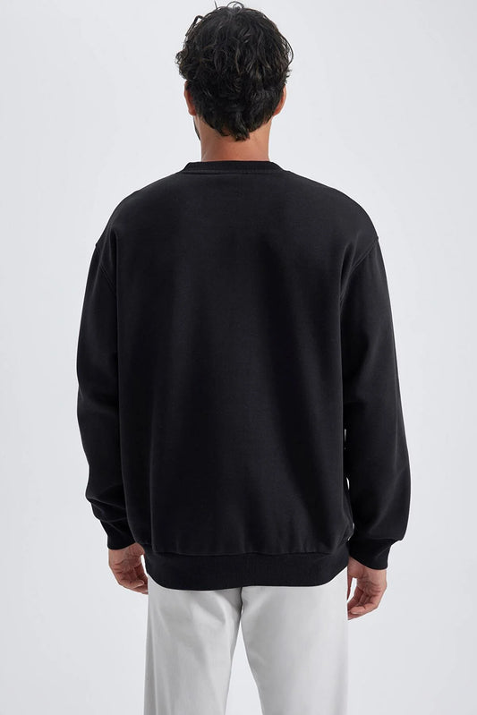Defacto Men's Black Oversize Fit Sweatshirt