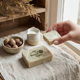Savon au lait de chèvre avec beurre de karité | Soin naturel pour peau sensible