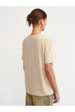 Dilvin Women's Light Beige Decorative Stitched Crew Neck T-Shirt