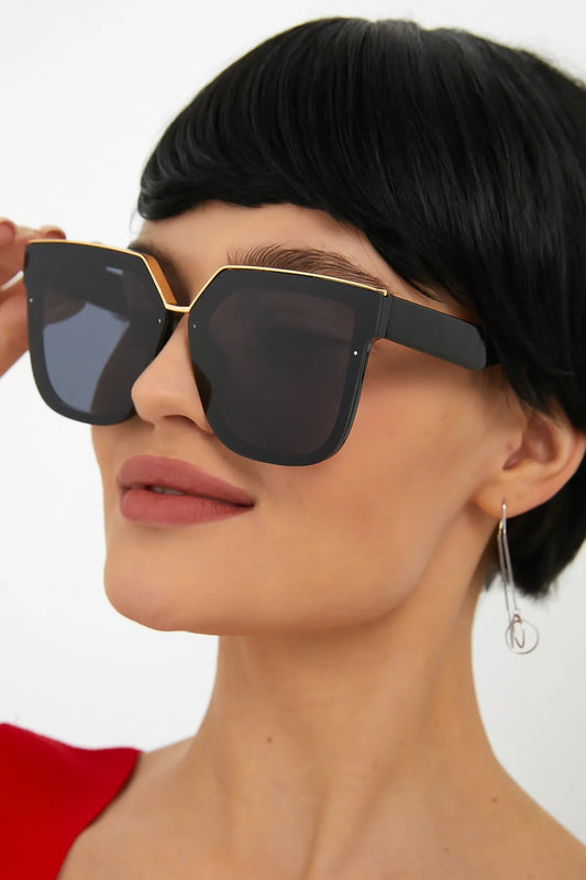 ModaLand Women's Black Major Sunglasses