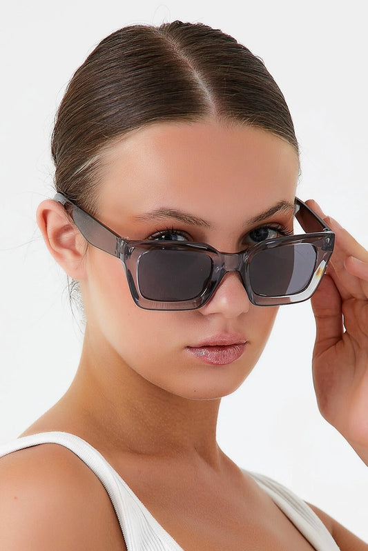 Modalucci Women's Grey Sunglasses