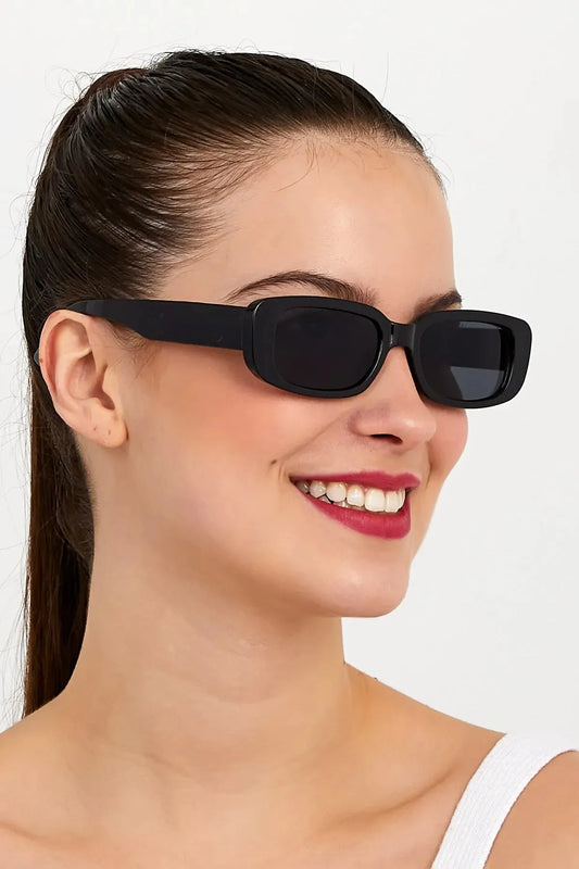 Modalucci Women's Black Retro Vintage Square Sunglasses