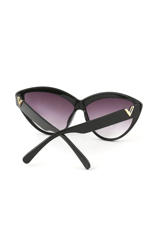 ModaLand Women's Black Trendy Lightweight Sunglasses