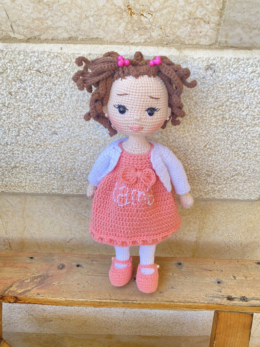 Hand Made Crocet Doll Lana Weight 90 gr leight 35 Cm