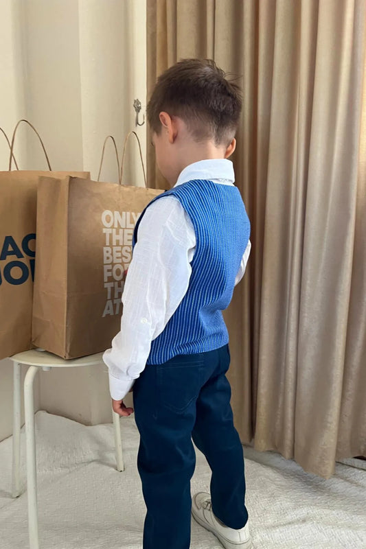 Pollito Boy's Indigo Striped Two-Pocket Vest 4-Piece Suit