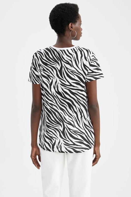 Defacto Women's Zebra Patterned Oversize Fit 100% Cotton T-Shirt