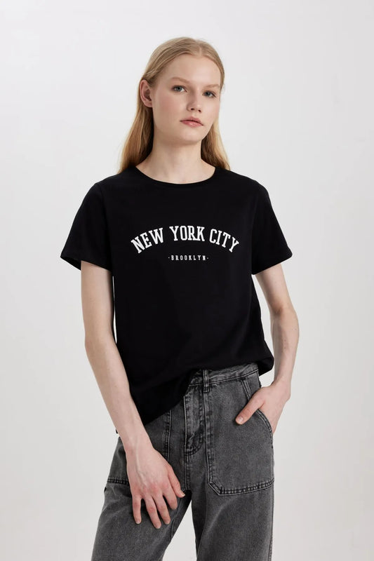 Defacto Women's Black Regular Fit Printed T-Shirt