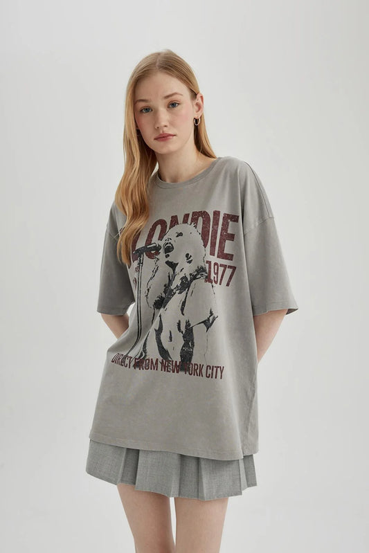 Defacto Women's Grey Cool Blondie Oversize Fit Crew Neck Printed Short Sleeve T-Shirt