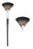 Sephora Pro Fan Brush