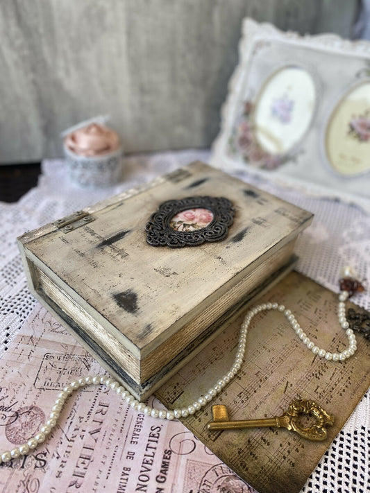 Shabby Chic Wooden Book