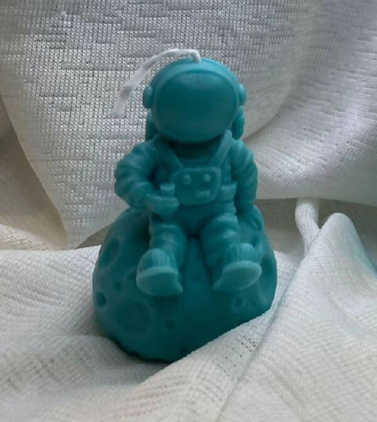 Reinshop Handmade Candle Astronaut man 55 g