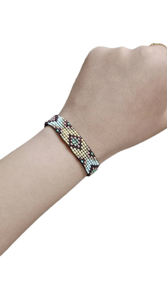 Glow By Rula Akhdar Handmade For Women Bead Bracelet