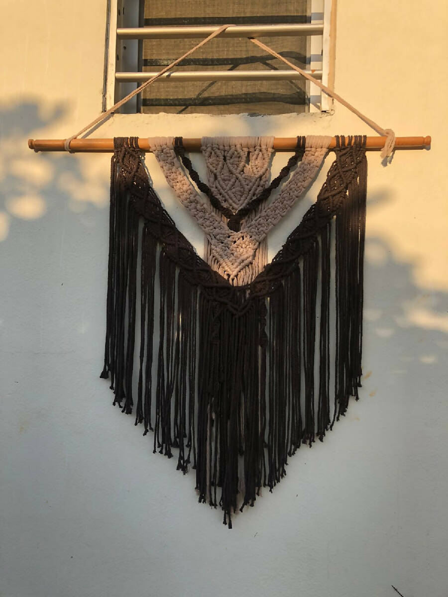 REYA's Handmade Macrame Wall Hanger