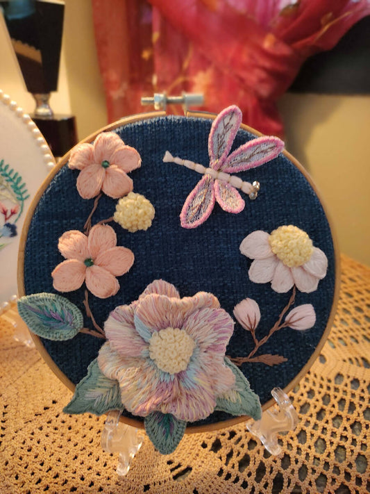 Khayet w Tara Handmade 3D Embroidery Hoops