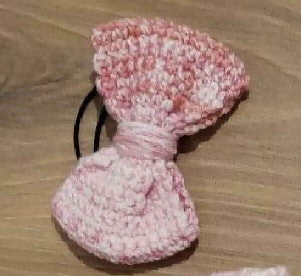 It's So Yarn Handmade Crochet Bow Hair Tie 10 cm