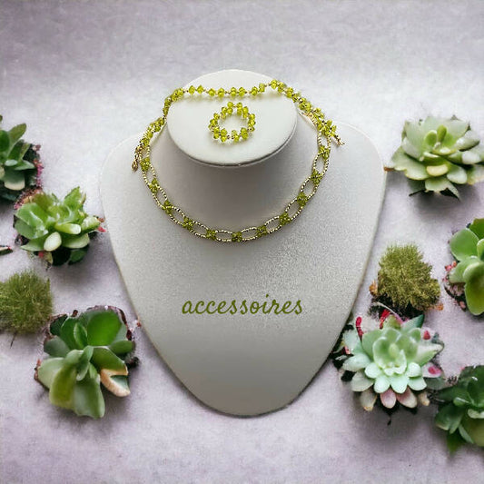 Accessoires by Madeleine Handmade Jewelry Kiwi Swarovski Set Length :Necklace 33cm Bracelet 17cm Ring Diameter 2.8cm