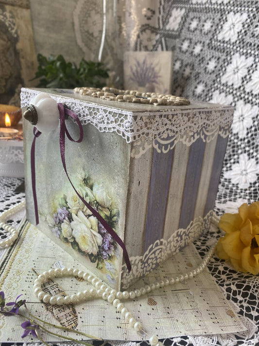 Shabby Chic Vintage Romantic Tissue Box