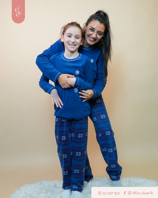 EVE.CLOSET Mother-Daughter Let It Snow Pajama