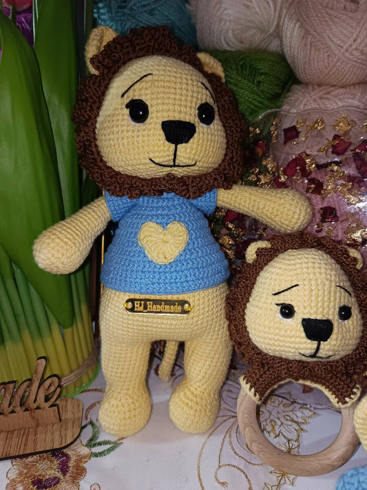 HJ Handmade Amigurumi Lion Set Contains Three Pieces Lion Rattle And Pair Of Boots