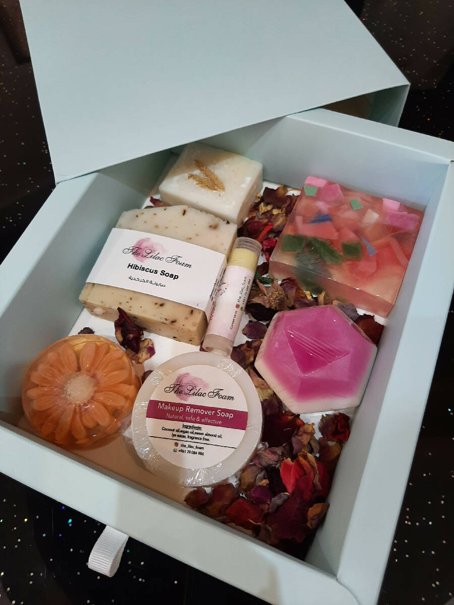 The Lilac Foam's Handmade Soap Gift Sets Loyabi