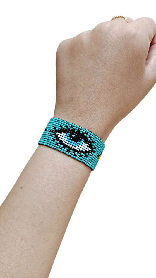 Glow By Rula Akhdar Handmade For Women Turquoise Eye Bead Bracelet