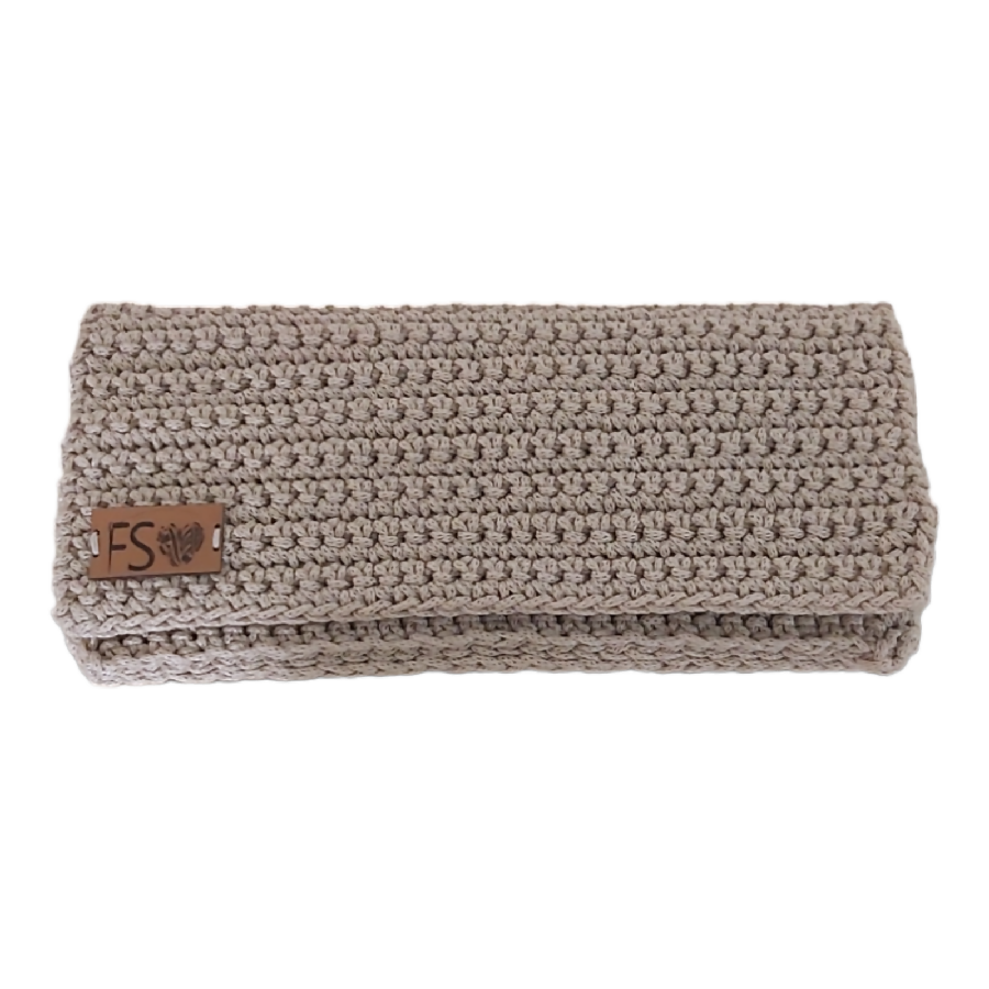 Fashion Stitch Women's Small Beige Crochet Wallet