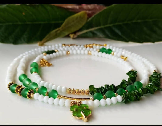 Handmade by Faten Set Green & White Necklace